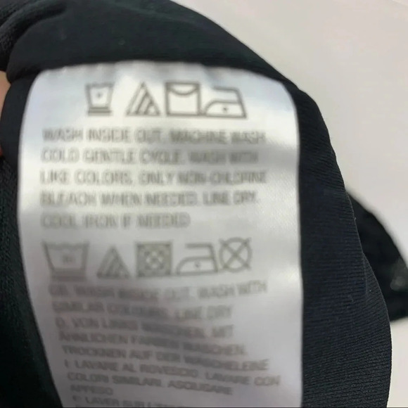 Isaac  Mizrahi Black Velvet Top‎ XS  Silver Sparkle Bell Sleeve Boho Whimsy Goth - Picture 11 of 14